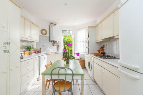 10 Hillside Avenue, N11 3DE-14