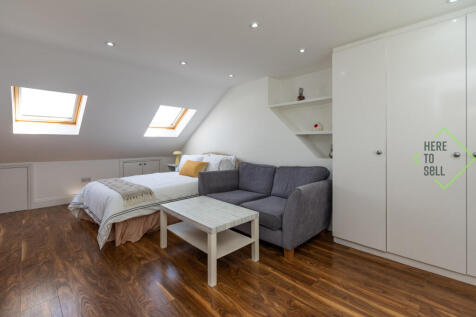 77 Warwick Road N11 2SP-3