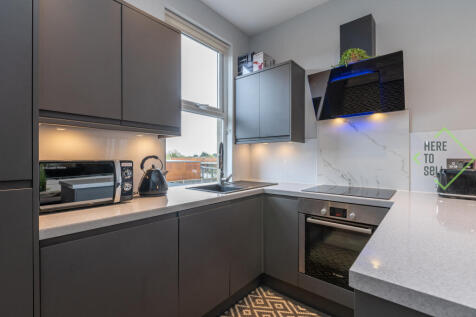 28 Sketty Road EN1 3SE-20