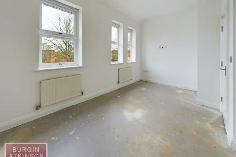 CAM01619G0-PR0080-STILL016.jpg