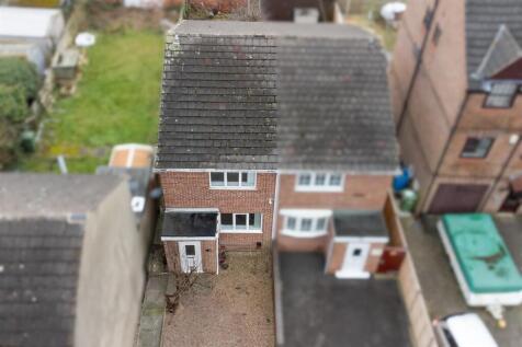 81 Albert Road Retford Drone Front.jpg