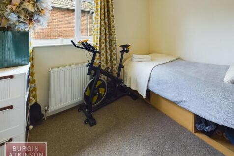 CAM01619G0-PR0093-STILL014.jpg