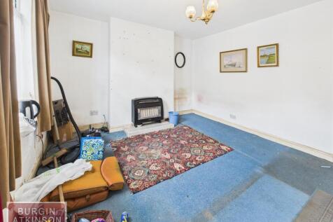 CAM01619G0-PR0133-STILL004.jpg