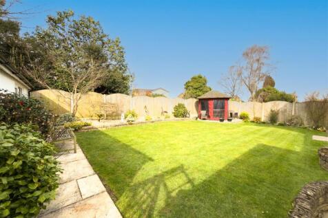 11 The Drive Rear Garden 41.jpg