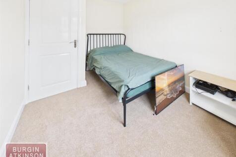 CAM01619G0-PR0166-STILL022.jpg