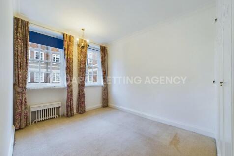 CAM02206G0-PR0139-STILL004.jpg