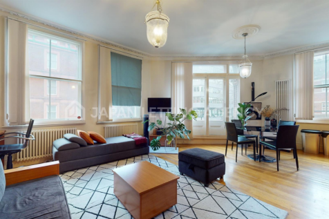 Livingroom 1-1_Watermarked.png