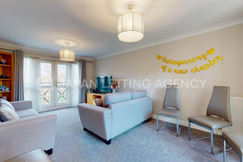 Living room 1-1_watermarkted.png