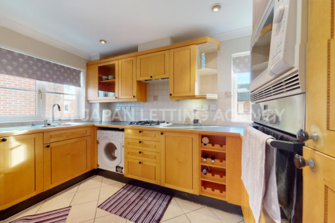 Kitchen1-1_watermarkted.png