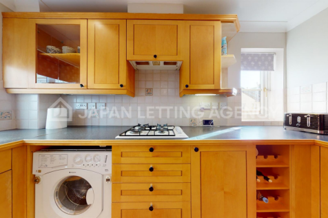 Kitchen1-2_watermarkted.png