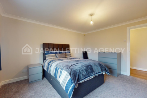 Bedroom1-2_watermarkted.png