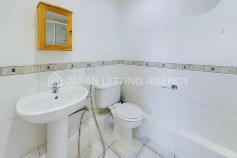 CAM02206G0-PR0105-STILL009.jpg