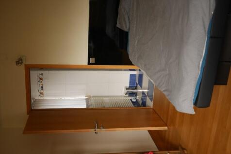 Bedroom 4&#43;Shower