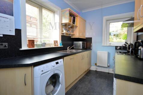 Doncaster Road, Crofton (14).JPG