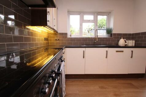 Fitted Kitchen