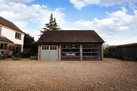 Triple Garage