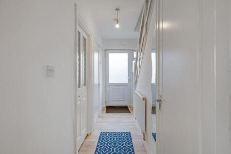 11-thumbc0cf82105-JJ-RXS-Collier Row Rd-51.jpg