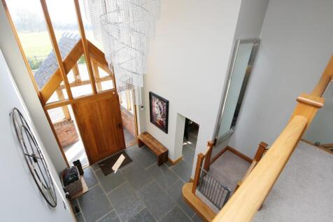 First Floor Galleried Landing
