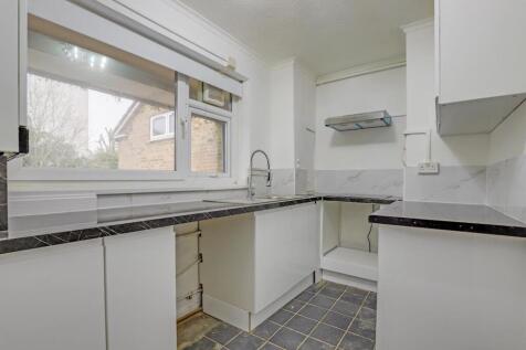 10-thumb24c2JHRMCT - 261 Cortis Road - 28.jpg