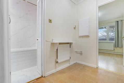 01-thumbe558JHRMCT - 261 Cortis Road - 1.jpg