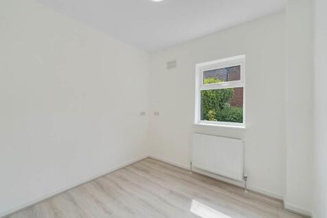 01-8b71JUS06905-small.jpg