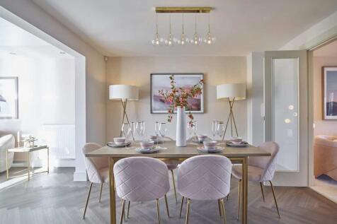 Everett Grand Bearsden dining 4