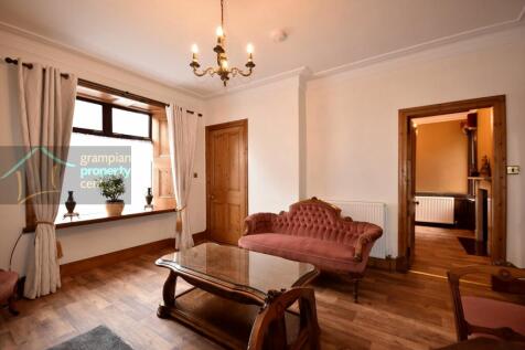 lounge 3