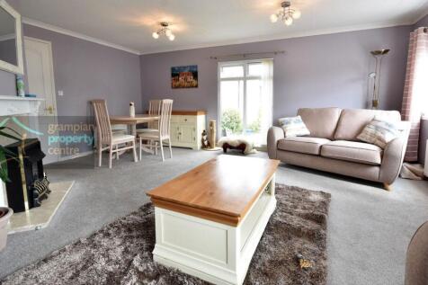 new lounge 3.JPG