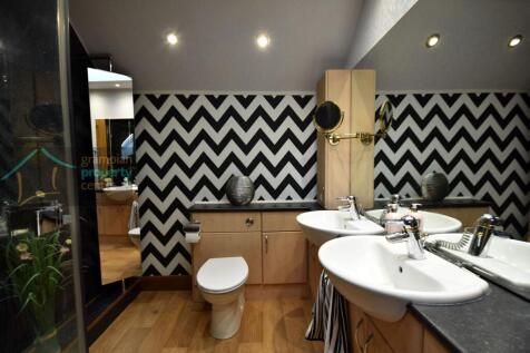 shower room.JPG