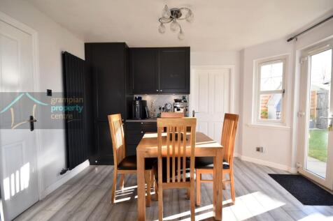 kitchen  .JPG