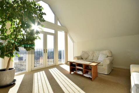 upstairs lounge 2 .JPG