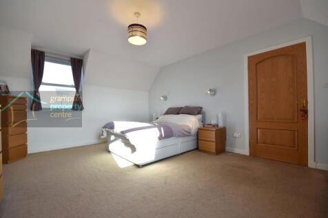 bed 1 .JPG