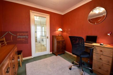 dining room 2.JPG