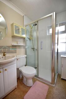 Shower Room.JPG