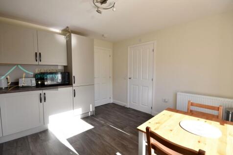 kitchen 3 .JPG