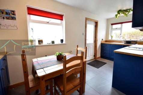 kitchen 3 .JPG