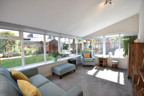 sun room .JPG