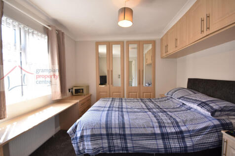 bed 1 2nd.JPG