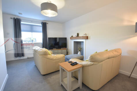 lounge 2.JPG
