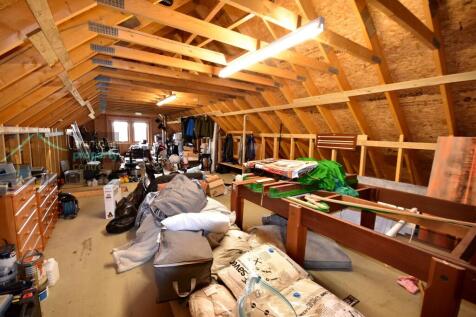 loft 2 .JPG