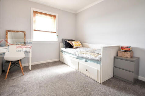 Bed 2.JPG