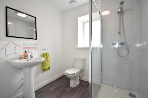 Shower room .JPG