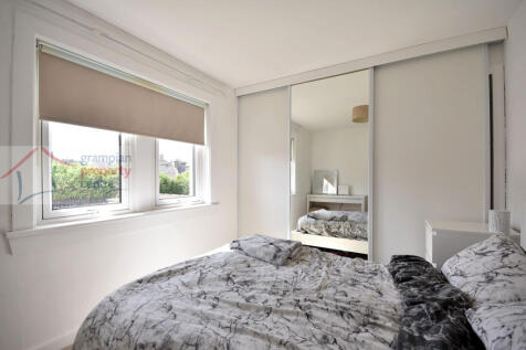 bed 1 .JPG