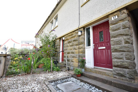 Front Garden .JPG