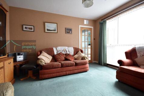 Lounge 2 .JPG