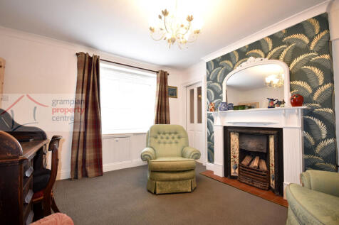 Stting Room 2 .JPG