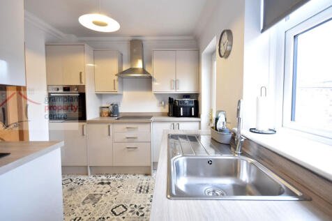 Kitchen .JPG