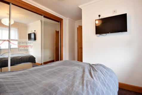 bed 1 2nd.JPG