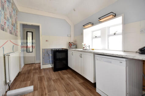 Kitchen .JPG