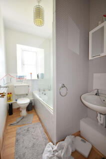 Bathroom.JPG